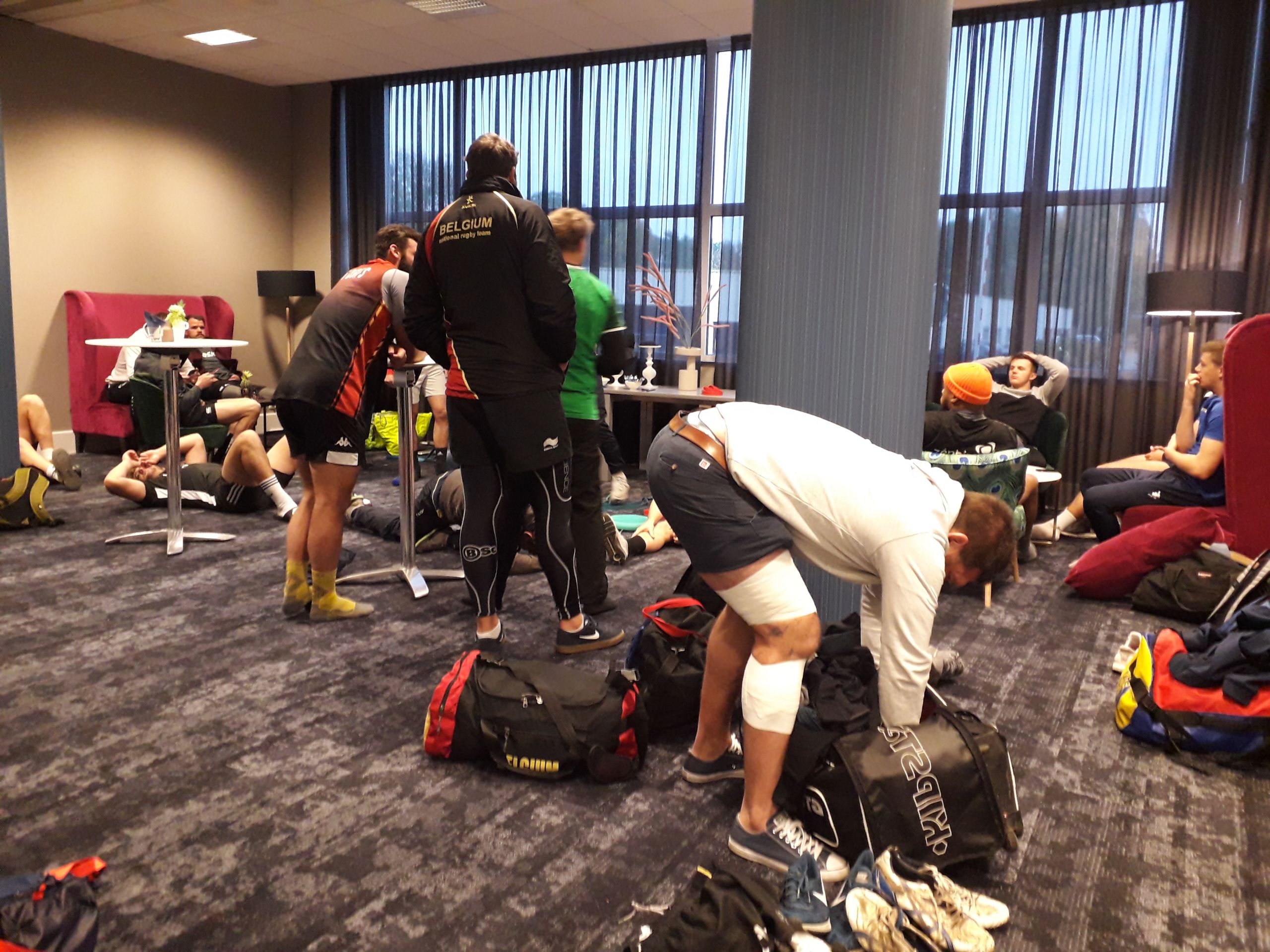 Des soins pour certains, des retrouvailles pour d'autres. 